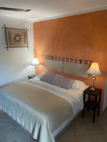 Villa Escondida Guest House Cozumel Downtown Bagian luar foto